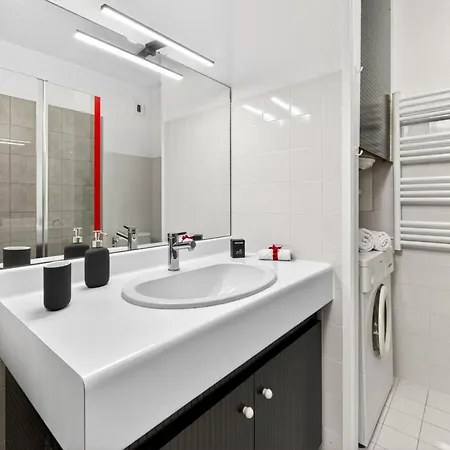 Apartment Avec Terrase Et Climatisation